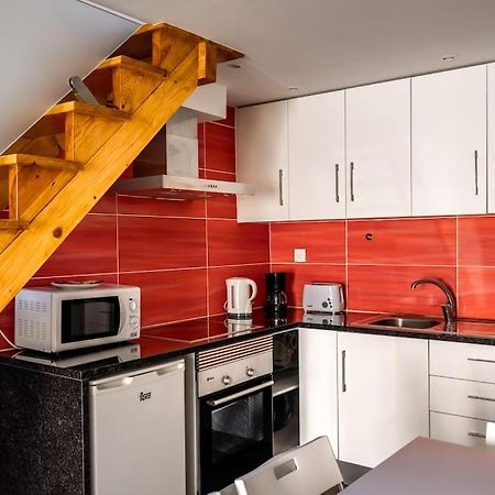 Charming Studio With Ac And Loft On Ground Floor Lisbona Esterno foto